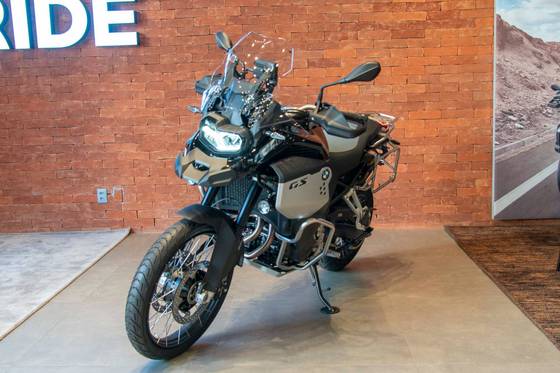 BMW F 900 GS ADVENTURE BMW F 900 GS ADVENTURE